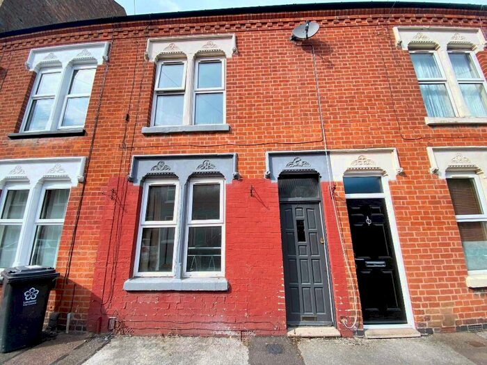 3 Bedroom Terraced House To Rent In Bede Street, City Centre, Leicester, LE3
