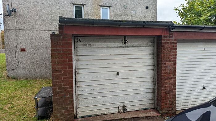 Garage / Parking To Rent In Forrester Park Loan, Corstorphine, Edinburgh, EH12