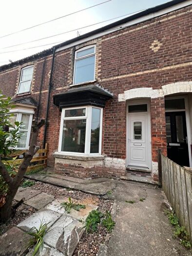 2 Bedroom Terraced House To Rent In Astley Street, Hull, HU3