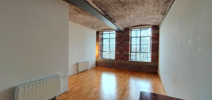 1 Bedroom Flat To Rent In Lilycroft Road, Bradford, BD9