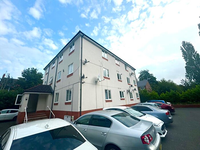 1 Bedroom Apartment To Rent In Walthall Street, CW2