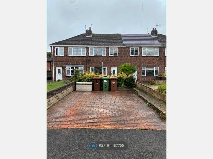 3 Bedroom Terraced House To Rent In Kingsley Close, Wakefield, WF1