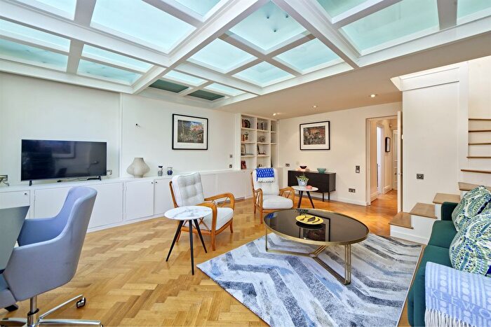 2 Bedroom Flat To Rent In Stratford Studios, Stratford Road, London, W8