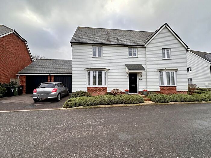 5 Bedroom Detached House For Sale In Cascades Way, Bexhill-On-Sea, TN39