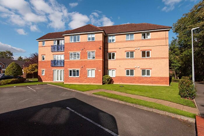 2 Bedroom Flat For Sale In Oliver House, Wain Avenue, Chesterfield, S41