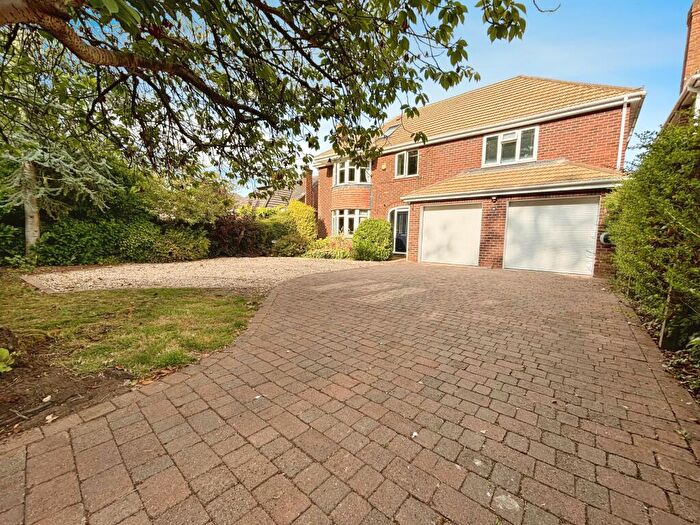5 Bedroom Detached House For Sale In Burton Road, Lincoln, LN1