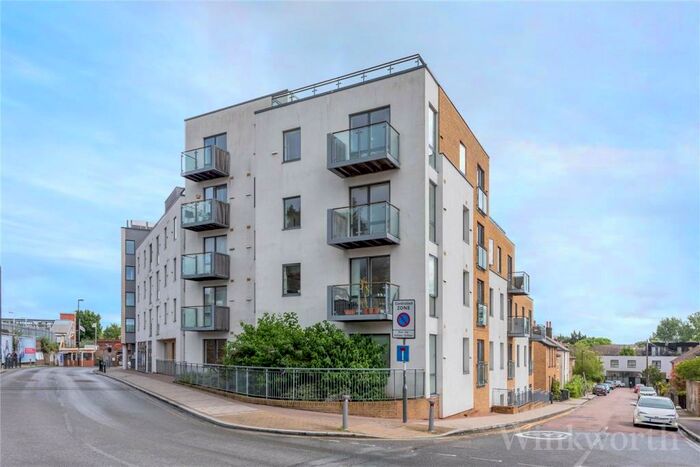 1 Bedroom Apartment To Rent In Perry Vale, London, SE23