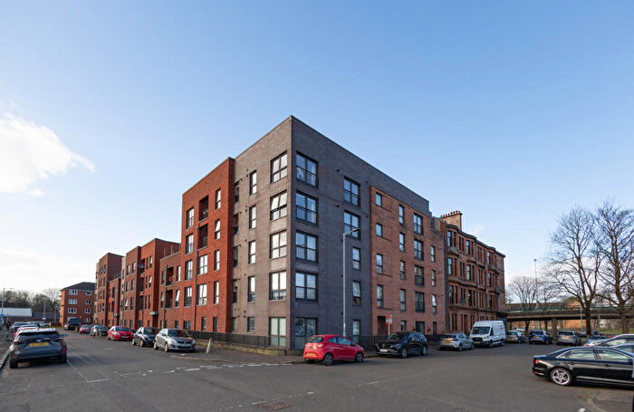 1 Bedroom Flat For Sale In Harmsworth Street, Partick, G11