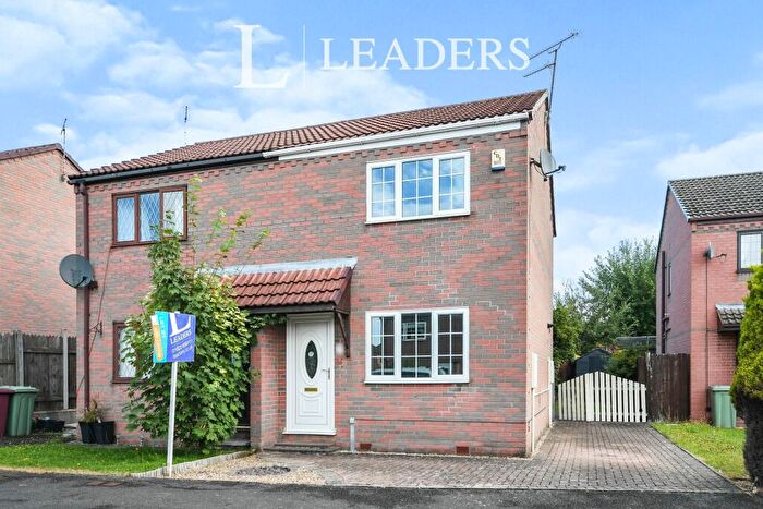 2 Bedroom Semi-Detached House To Rent In Cherry Tree Grove, North Wingfield, S42