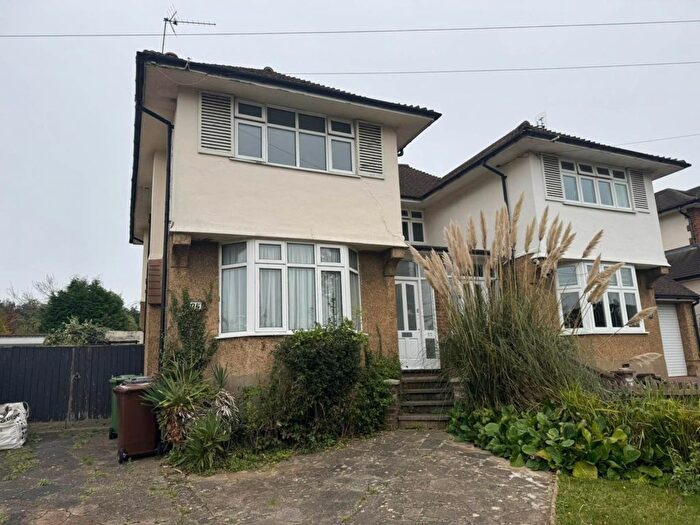 3 Bedroom Semi-Detached House To Rent In Willow Way, Radlett, WD7