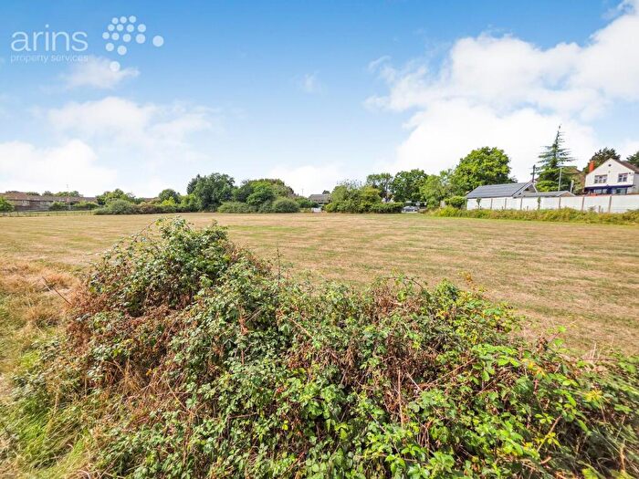 2 Bedroom Terraced House For Sale In Binbrook Close, Lower Earley, Reading, RG6