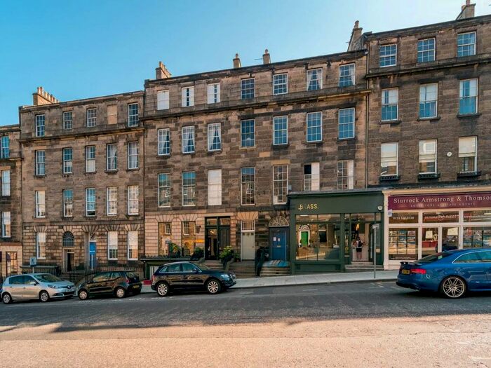 2 Bedroom Flat To Rent In Dundas Street, New Town, Edinburgh, EH3