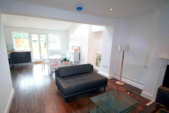 4 Bedroom Terraced House To Rent In Wolsey Road, North Oxford, OX2