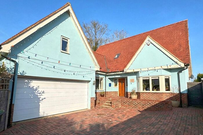 5 Bedroom Detached House For Sale In Sheering Lower Road, Sawbridgeworth, Herts, CM21