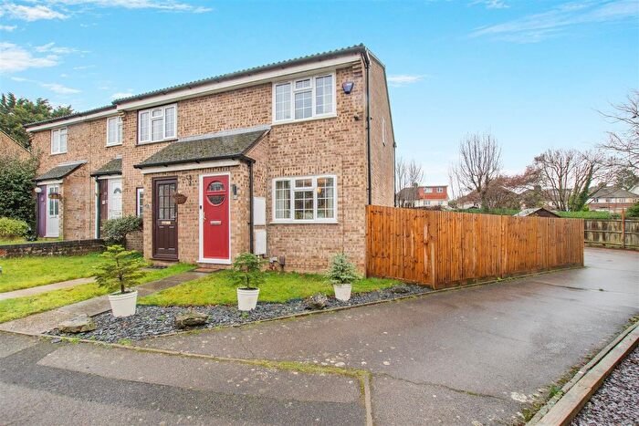 2 Bedroom End Terrace House For Sale In Woodlea, Leybourne, West Malling, ME19