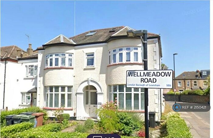 2 Bedroom Flat To Rent In Wellmeadow Road, Catford, SE6