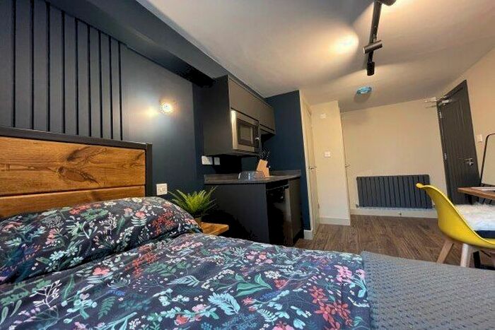 1 Bedroom Studio To Rent In Heeley Road, Birmingham, B29