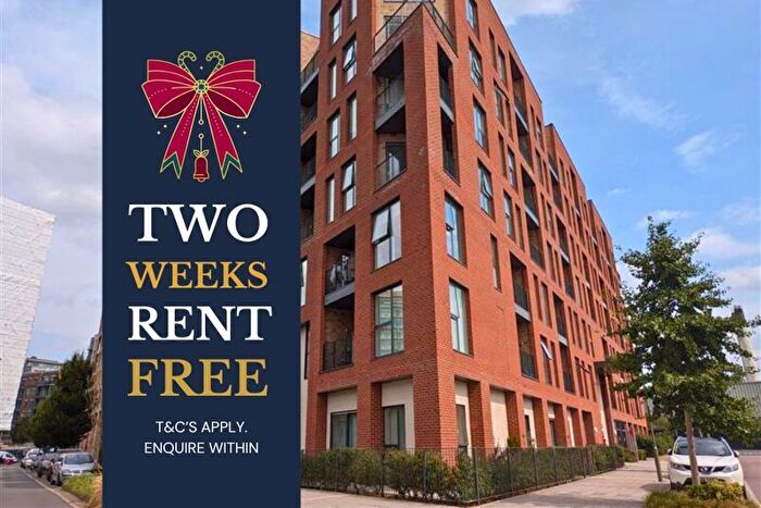 3 Bedroom Flat To Rent In Umber House, Lismore Boulevard, NW9