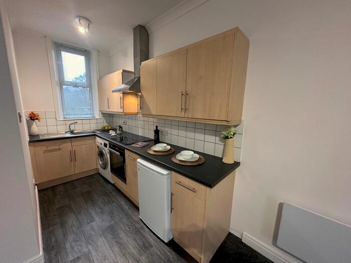 1 Bedroom Flat To Rent In Alness Road, Whalley Range, Manchester, M16