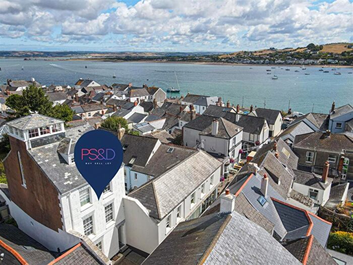 2 Bedroom Apartment For Sale In Bude Street, Appledore, EX39
