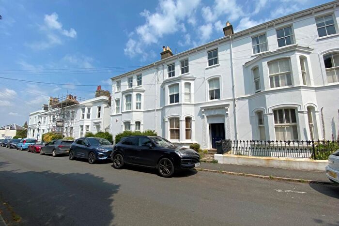 2 Bedroom Apartment For Sale In Archery Square, Walmer, CT14
