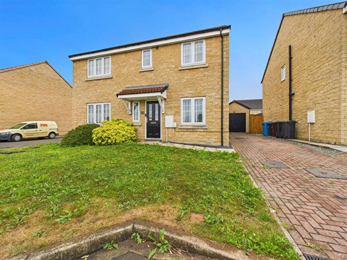 4 Bedroom Detached House For Sale In Hampstead Gardens, Kingswood, HU7
