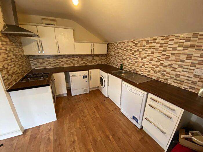 3 Bedroom Flat To Rent In Station Street East, Coventry, CV6