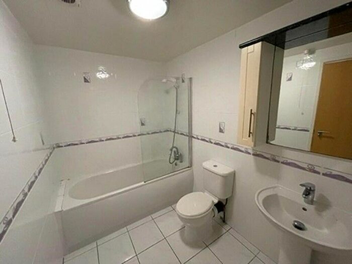 4 Bedroom Flat To Rent In Montgomery Place Montgomery Terrace Road, Sheffield, S6