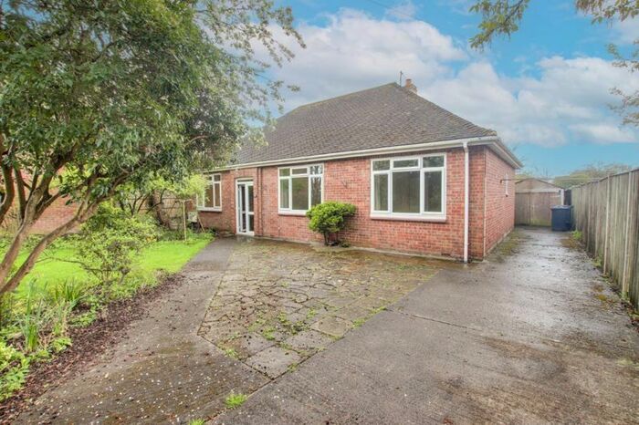 3 Bedroom Detached Bungalow To Rent In Marsh Road, Hilperton Marsh, Trowbridge, BA14