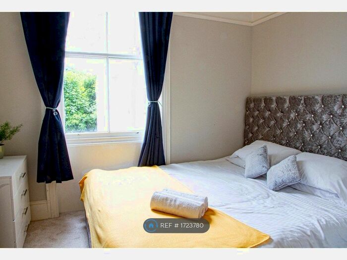 1 Bedroom Flat To Rent In (Ground Floor ) Springfield Road, Brighton, BN1