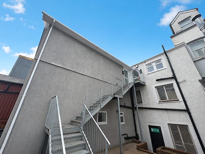 2 Bedroom Flat To Rent In Flat A, Old Barclays Bank Plc, - Bethcar Street, Ebbw Vale, NP23
