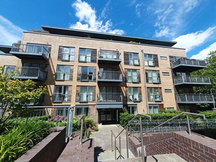 1 Bedroom Apartment To Rent In Kingsley Walk, Cambridge, CB5