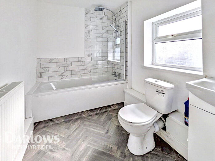 3 Bedroom End Of Terrace House For Sale In Carlton Terrace, Troedyrhiw, Merthyr Tydfil, CF48