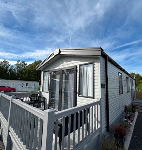 2 Bedroom Park Home For Sale In River Road, Thornton-Cleveleys, FY5