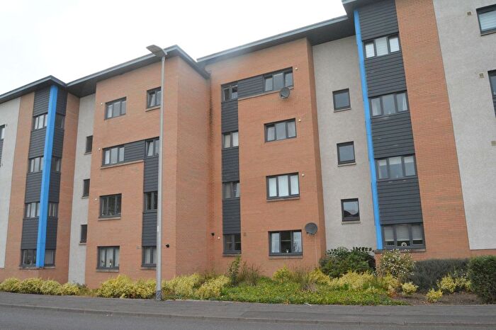 1 Bedroom Flat For Sale In Crowe Place, Laurieston, FK2
