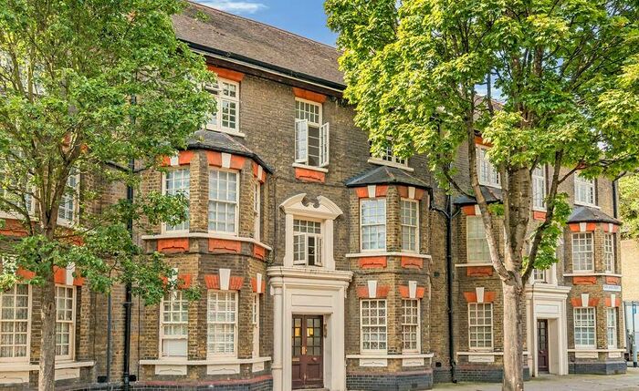 1 Bedroom Apartment To Rent In Portland Street, London, SE17