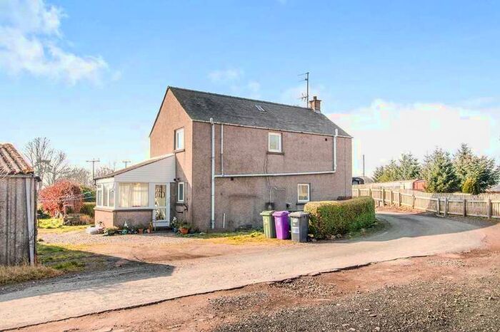 3 Bedroom Detached House For Sale In Greenacre, Bridge Of Dun, Montrose, Angus, DD10