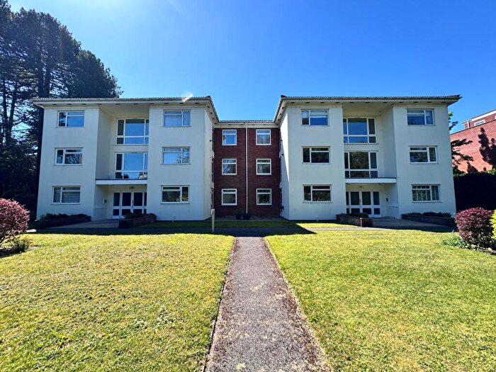 2 Bedroom Flat To Rent In Ashmede, West Cliff Road, BH4