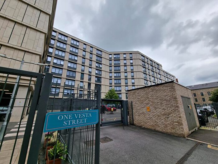 2 Bedroom Apartment To Rent In One Vesta Street, New Islington, M4