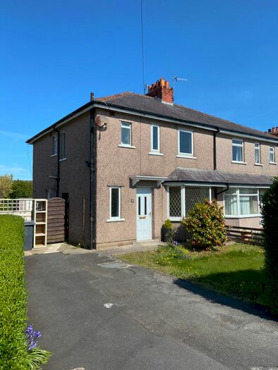 3 Bedroom Semi-Detached House To Rent In Mardale Avenue, Morecambe, LA4