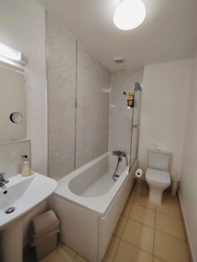 1 Bedroom Flat For Sale In Flat, Bodhyfryd Road, Llandudno, LL30