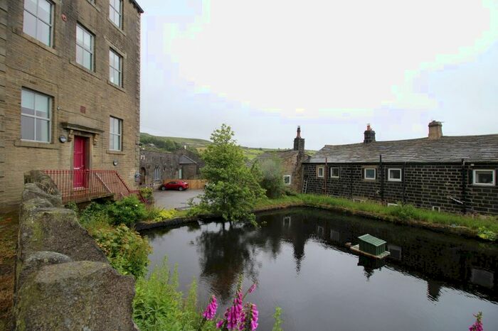 2 Bedroom Flat For Sale In Pecket Well Mill, Pecket Well, Hebden Bridge, West Yorkshire, HX7