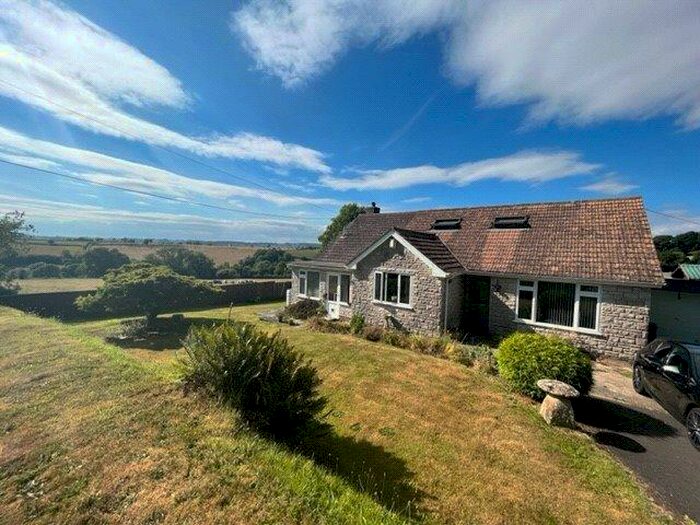 4 Bedroom Bungalow To Rent In Membury, Axminster, Devon, EX13