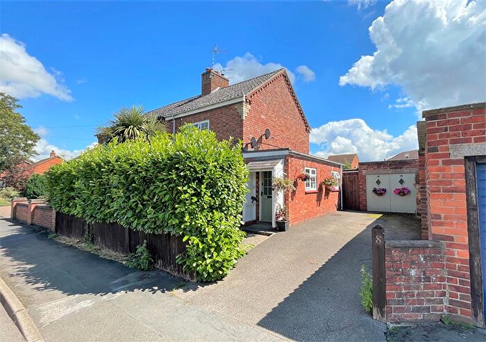 2 Bedroom Semi-Detached House For Sale In Albert Street, Bottesford, Nottingham, NG13