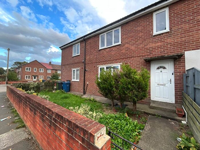 3 Bedroom Flat For Sale In Elmfield Road, Hebburn, Tyne And Wear, NE31