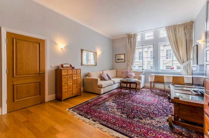 2 Bedroom Flat To Rent In Tudor Street, City, London, EC4Y
