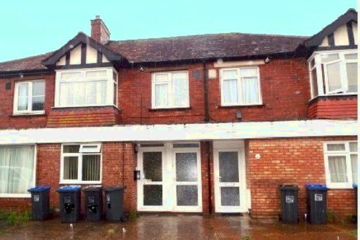 1 Bedroom Flat To Rent In Freshbrook Road, Lancing, BN15