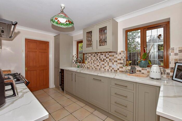 4 Bedroom Detached House For Sale In Quested Way, Harrietsham, Maidstone, Kent, ME17