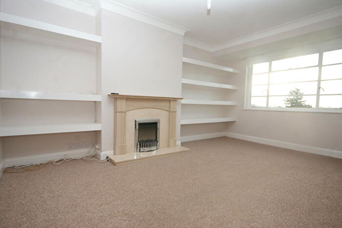 2 Bedroom Apartment To Rent In Capel Gardens, Pinner, HA5