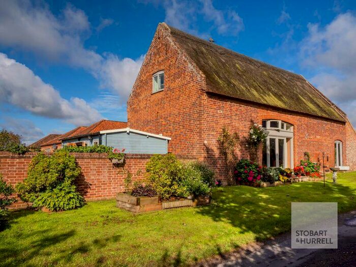2 Bedroom Barn Conversion For Sale In Rectory Road, Suffield, Norfolk, NR11